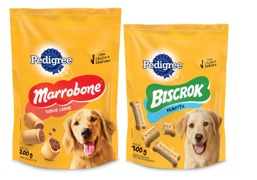 Embalagens dos produtos Petiscos para cães Pedigree Marrobone e Pedigree Biscrok